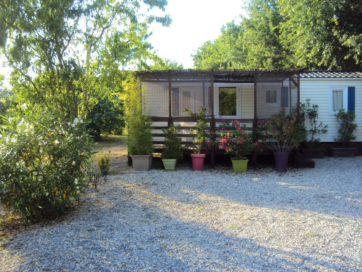 B&B La Douloire Pernes-les-Fontaines Exterior foto